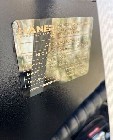 Häner HPC 1500A þjappa á Gröfu