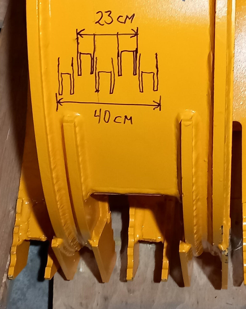 HMB ASC30 Röra/grjót Grabbi